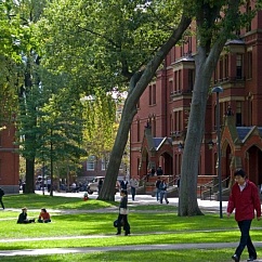 Harvard University, США